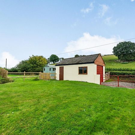 Meadowcroft Villa Bettws Disserth Buitenkant foto