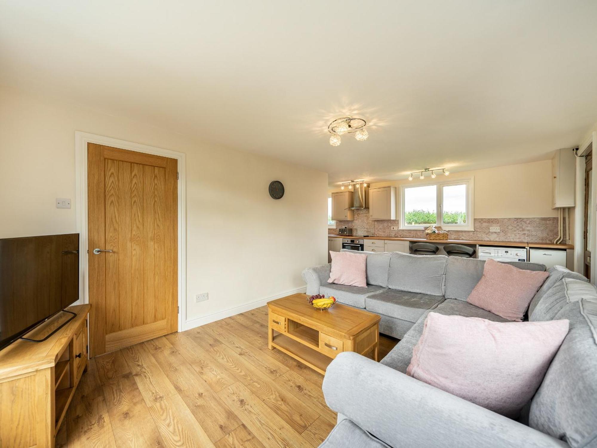 Meadowcroft Villa Bettws Disserth Buitenkant foto